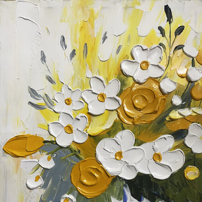 Close view of Solaris Impasto yellow and white floral texture