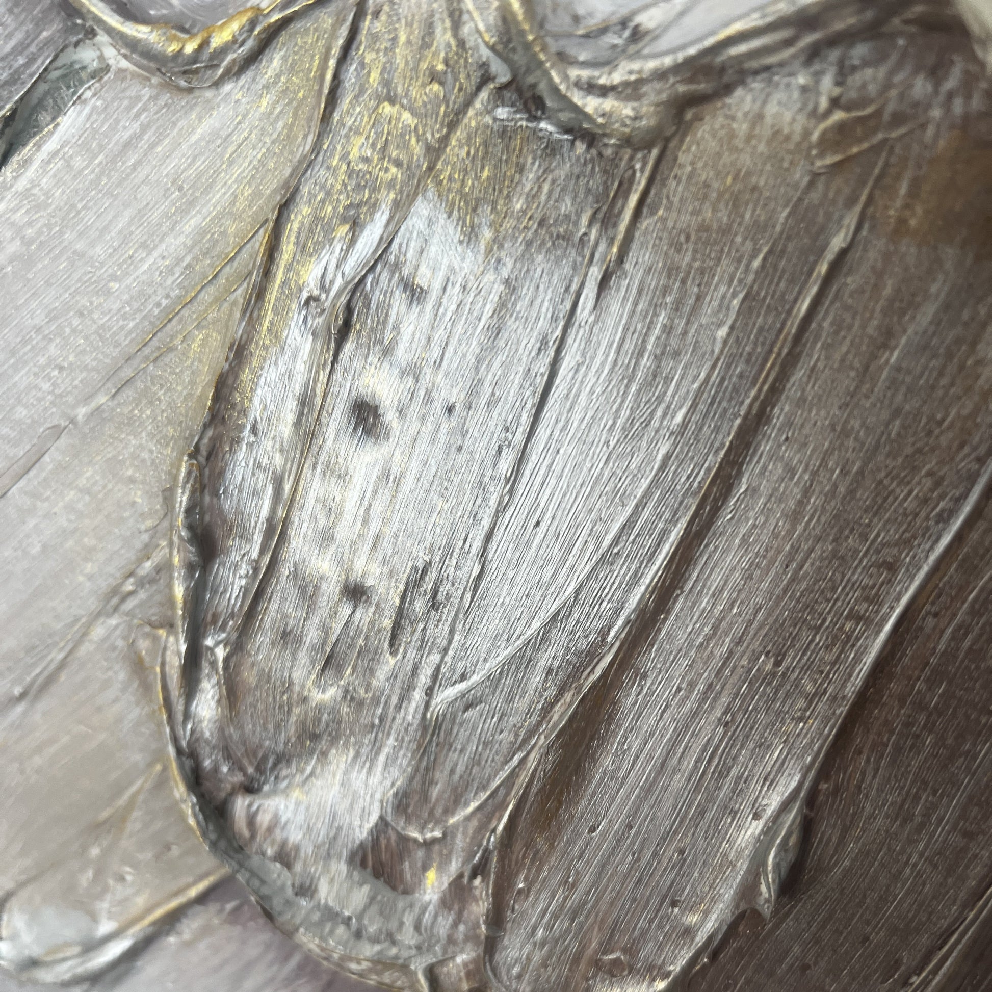 Macro view of Tectonic Bloom raised radial texture